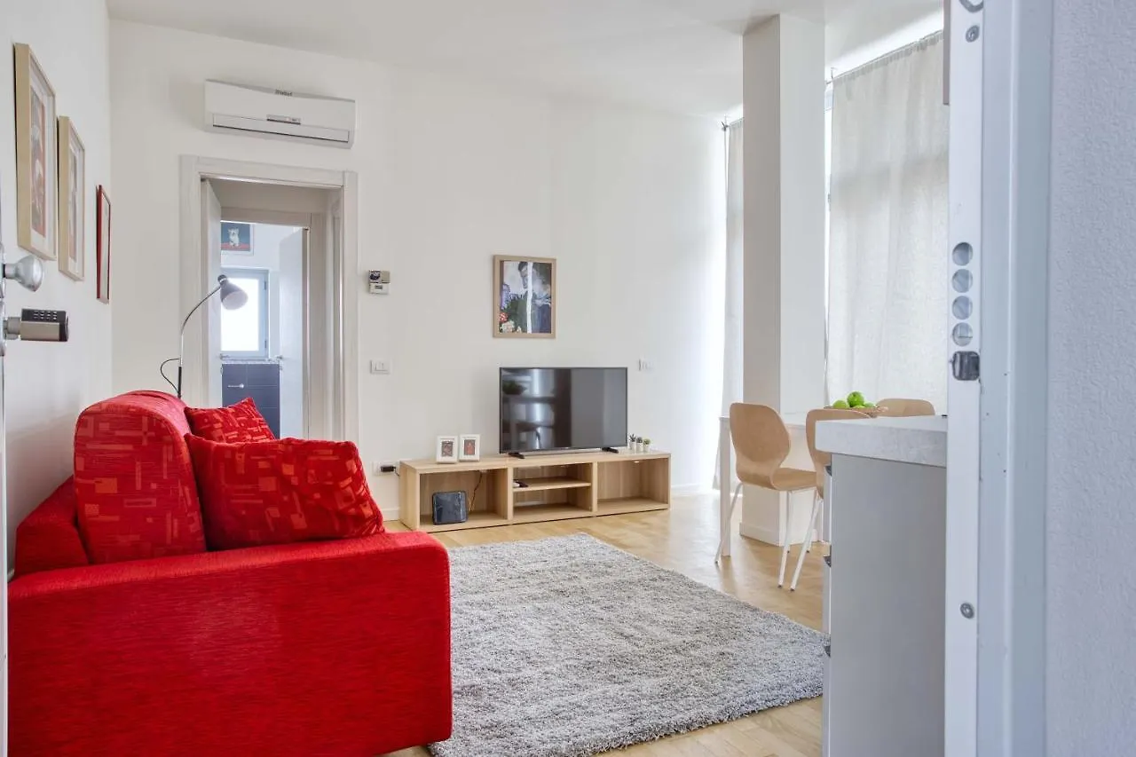 Apartmán Joivy Lovely Flat With Balcony Milán